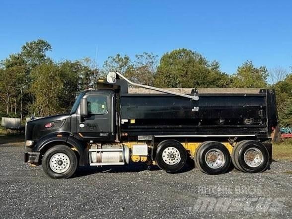 Peterbilt 567 自卸式货车