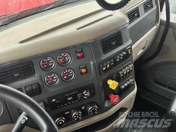 Peterbilt 567 自卸式货车