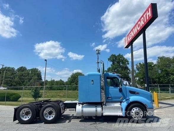 Peterbilt 579 牵引车