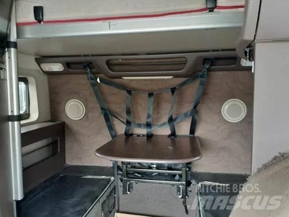 Volvo VNL64T780 牵引车
