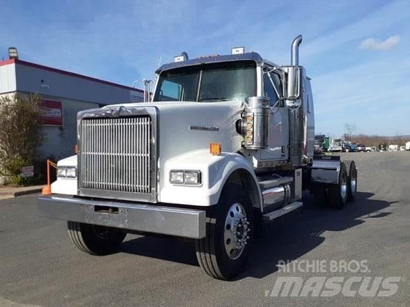 Western Star 4900 牵引车