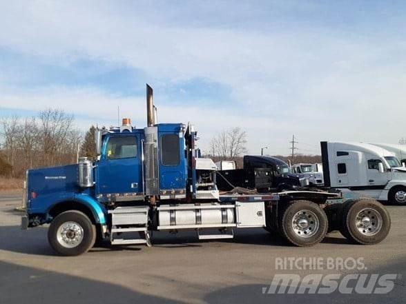 Western Star 4900 牵引车