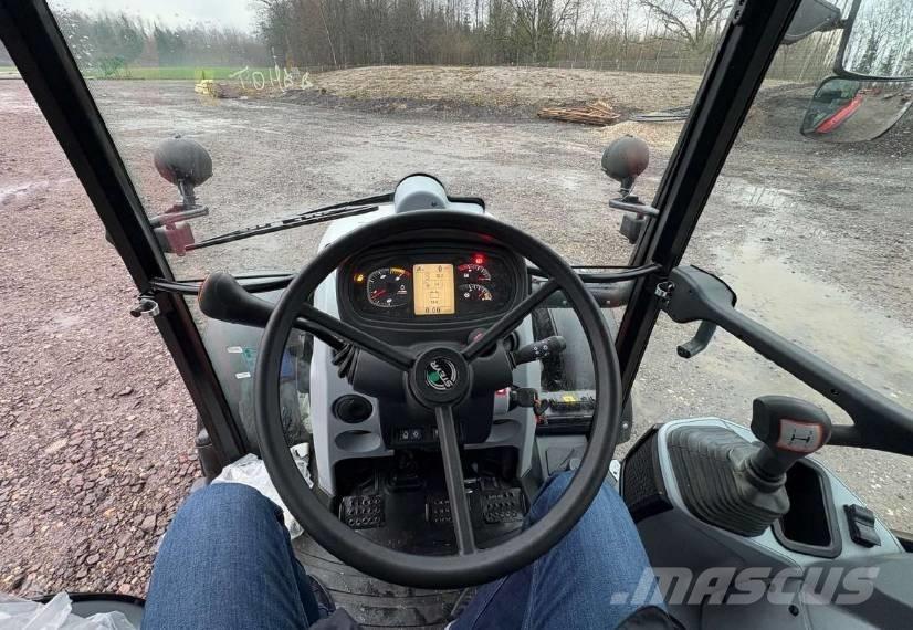 Steyr 4065 Kompakt S 拖拉机/农用车