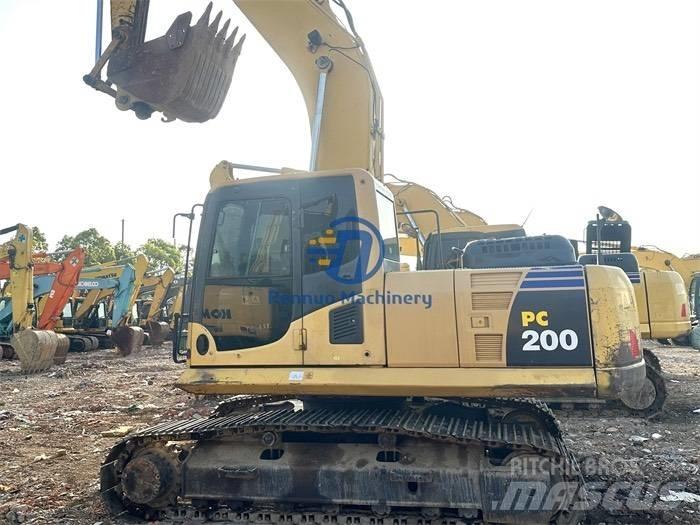 Komatsu PC200-8 履带挖掘机