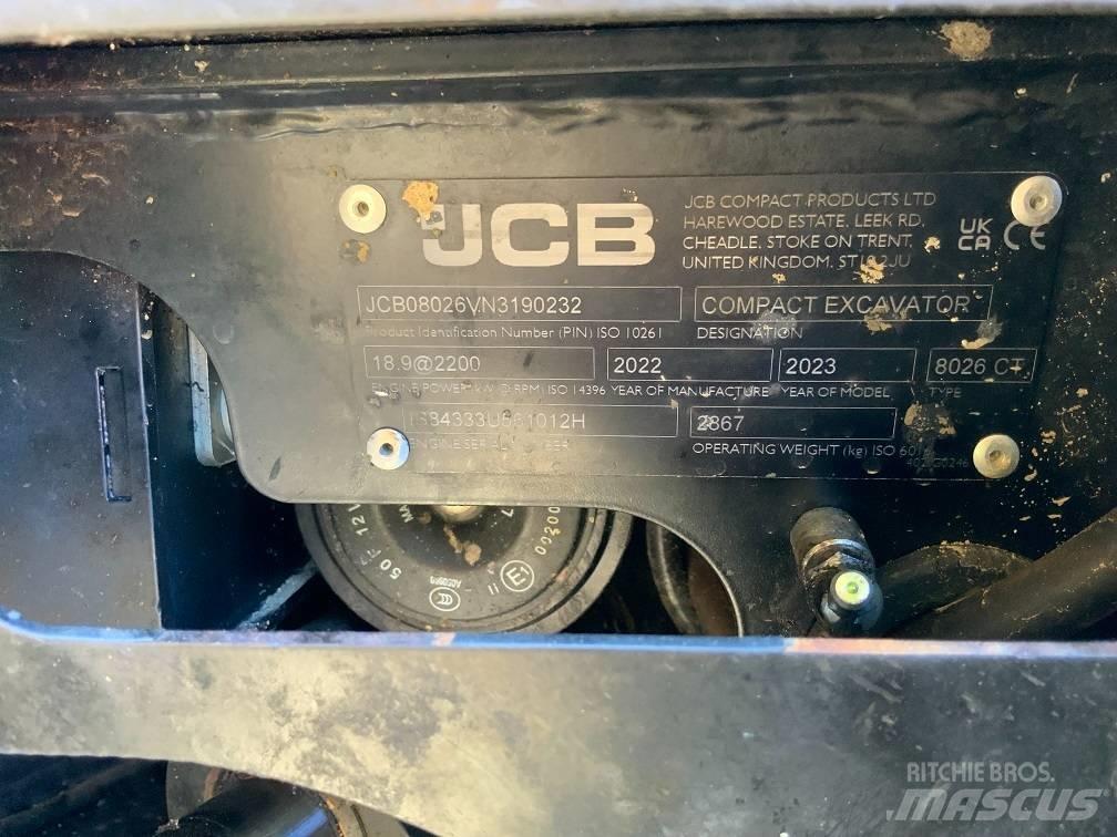 JCB 8026 CTS 小型挖掘机
