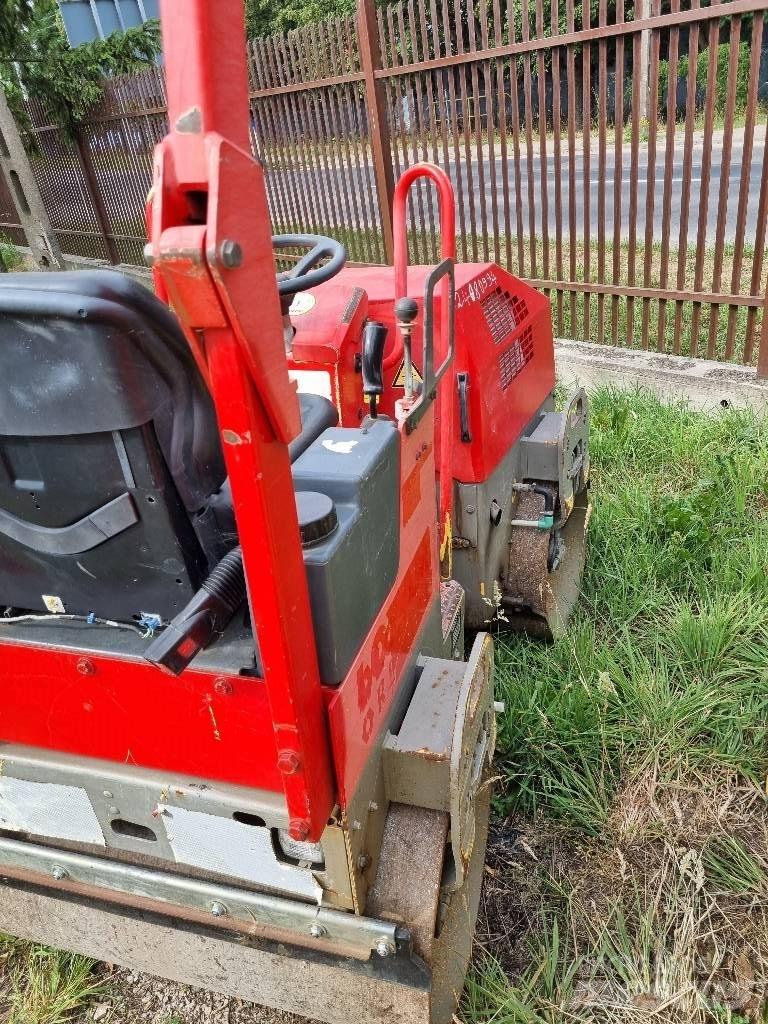 Bomag BW 100 AD M-2 双轮压路机