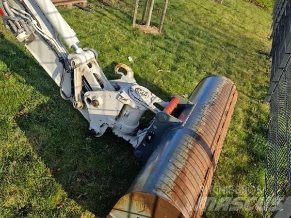 Takeuchi TB 280 FR 中型挖掘机