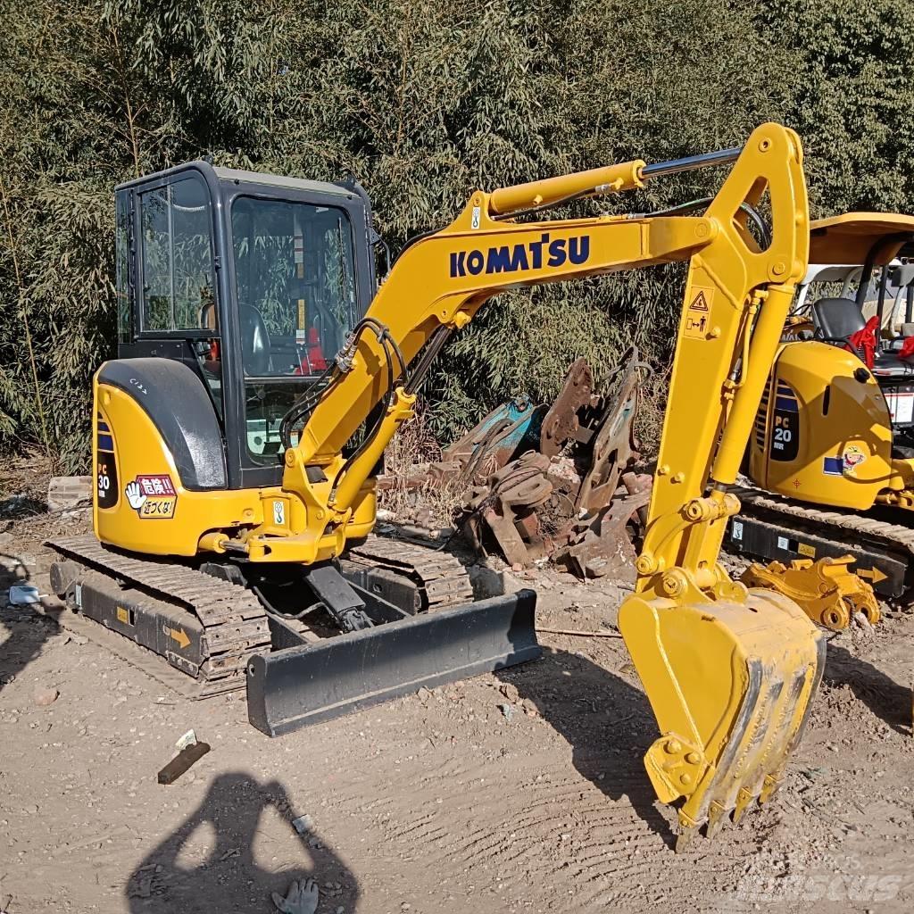 Komatsu PC 30 MR-3 小型挖掘机
