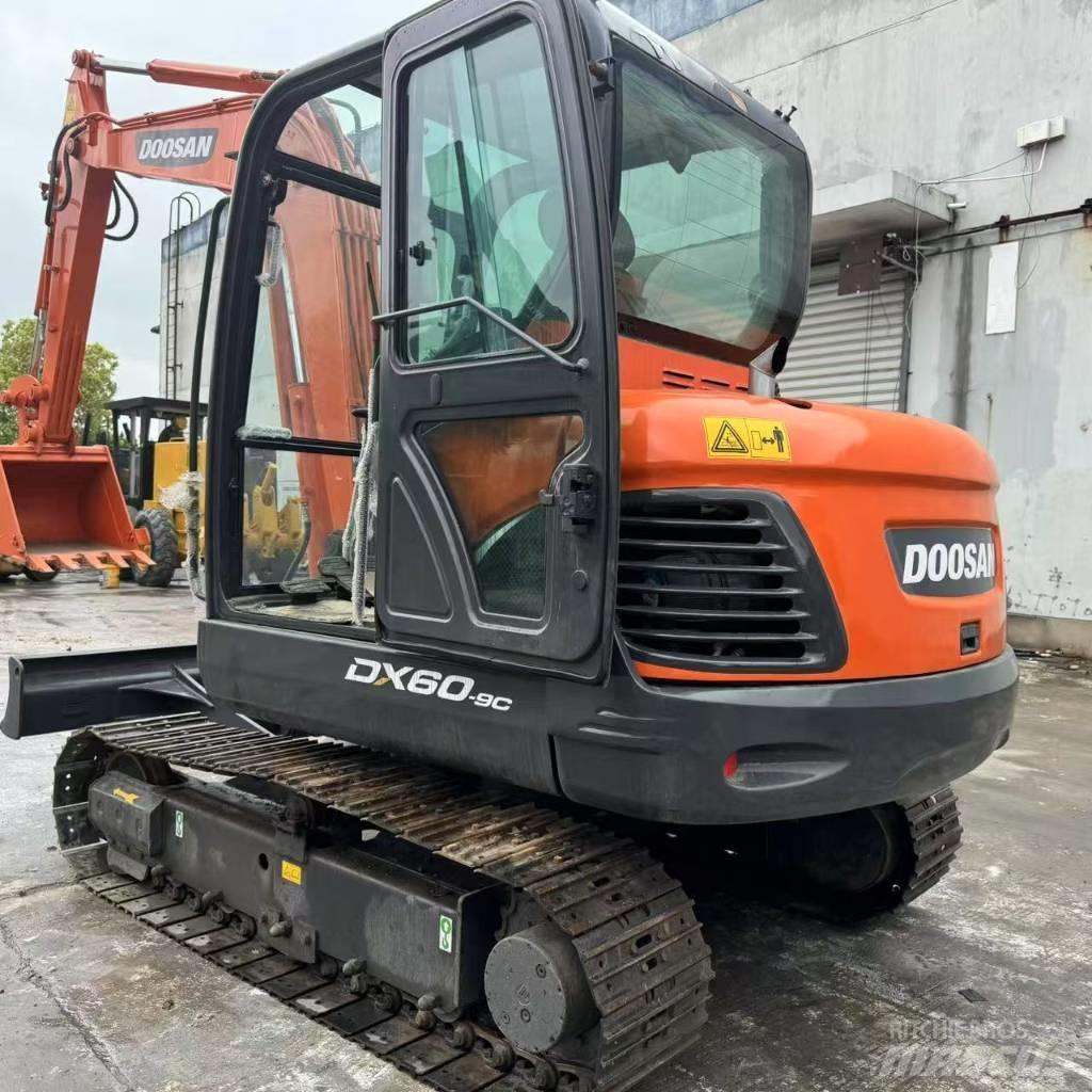 Doosan DX 60-9 C 小型挖掘机