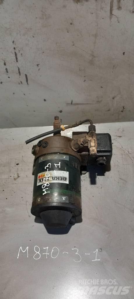 MAN TGA.    81491016064 液压