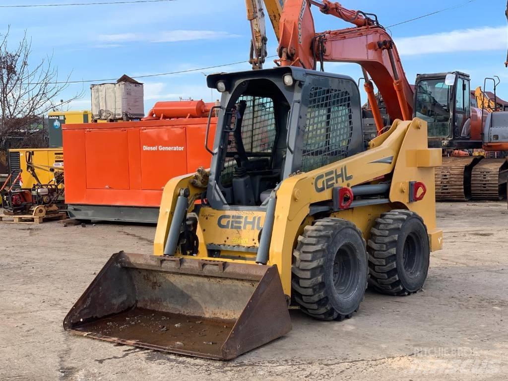 Gehl R 260 滑移装载机