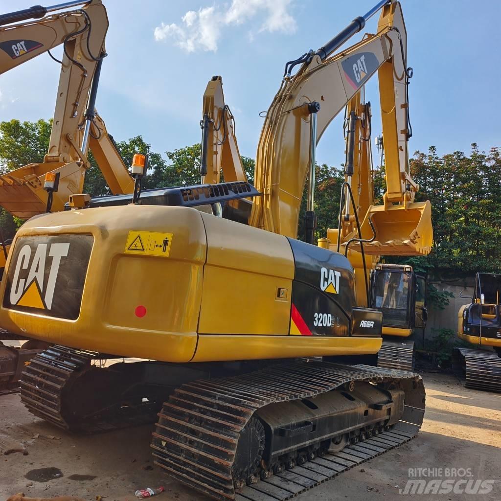 CAT 320D 履带挖掘机