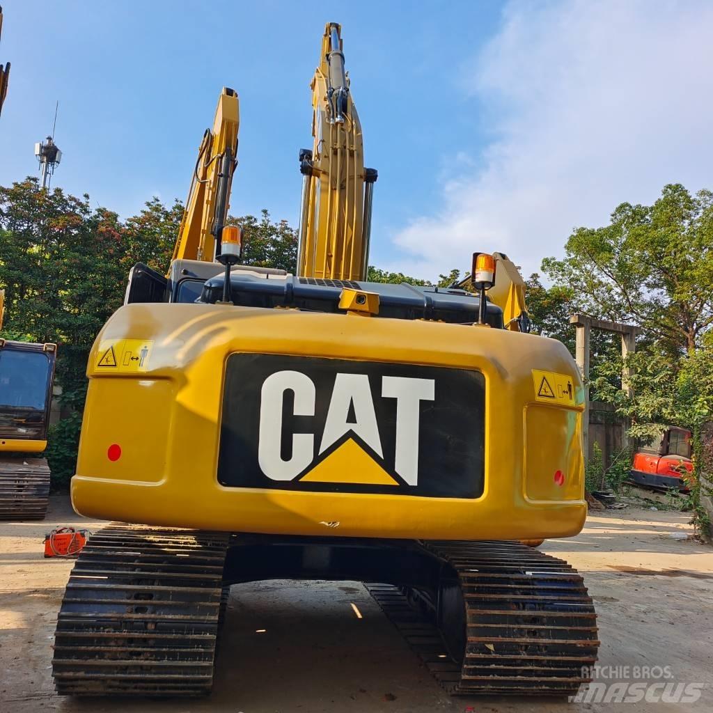 CAT 320D 履带挖掘机