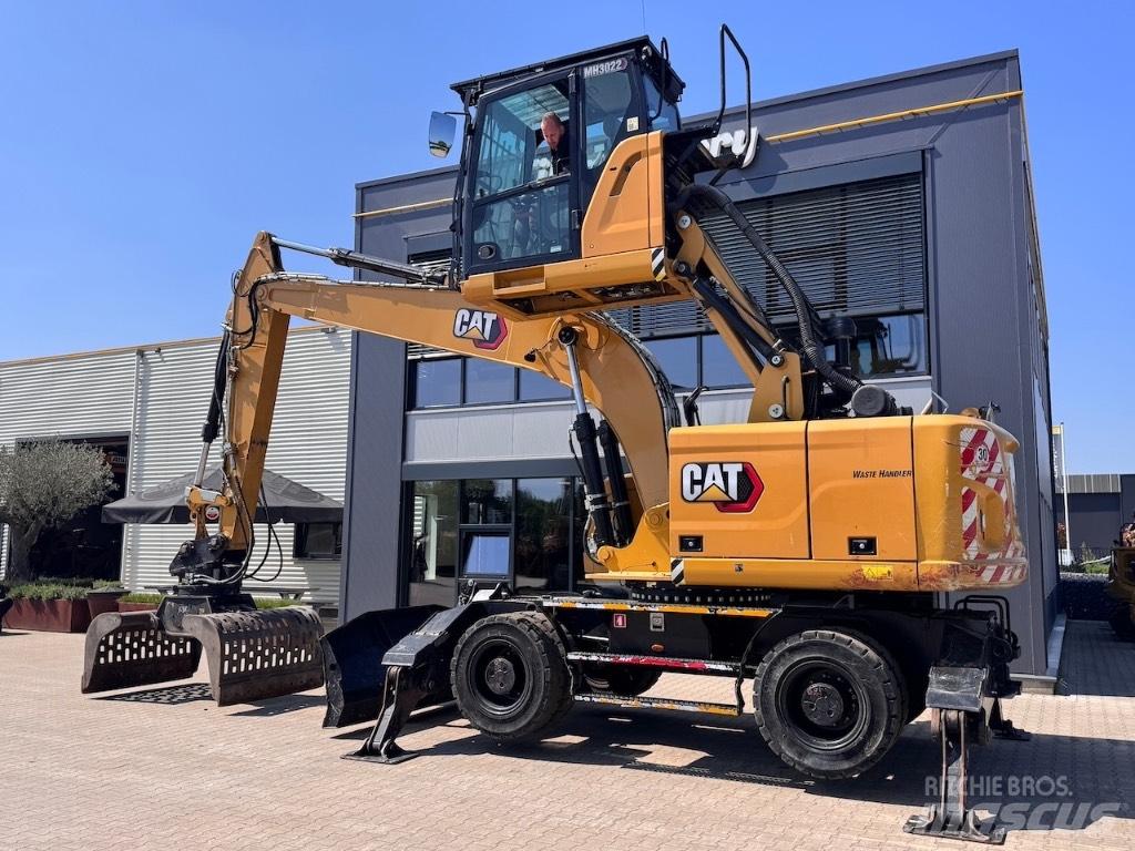 CAT MH3022 工业挖掘机