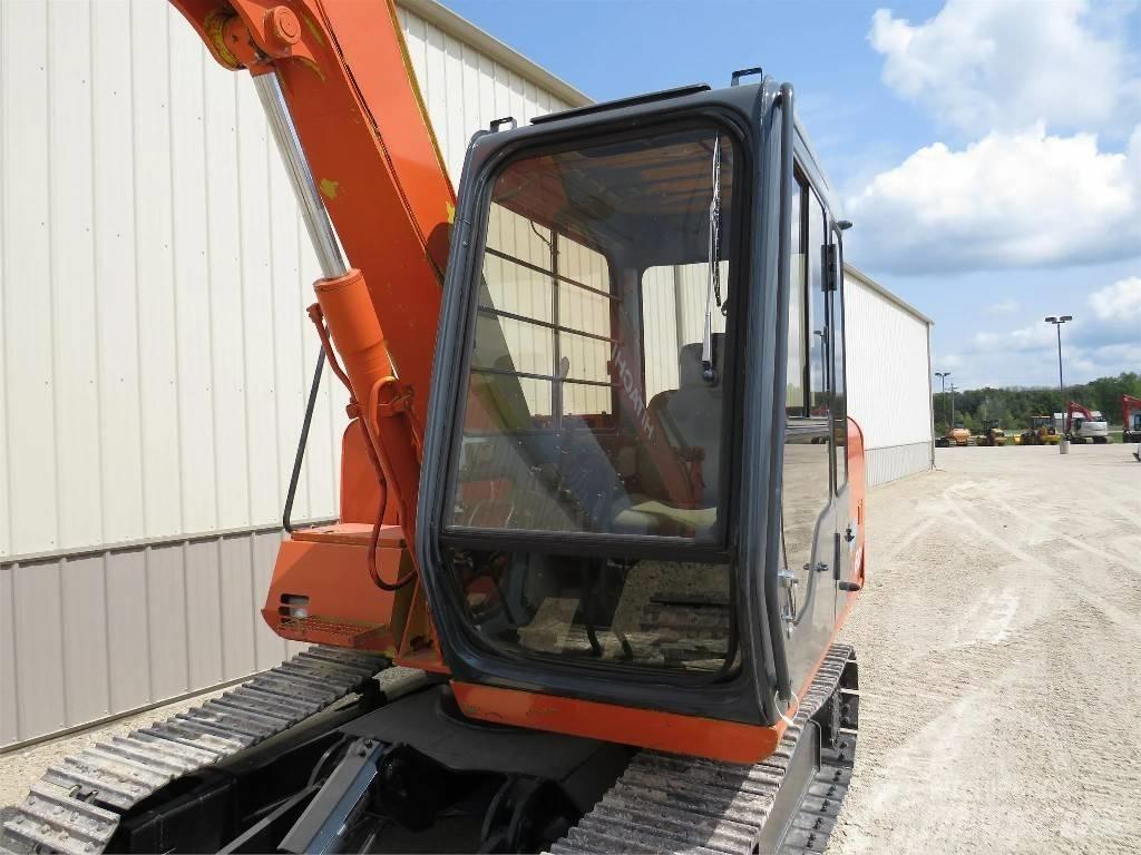 Hitachi EX 60 小型挖掘机