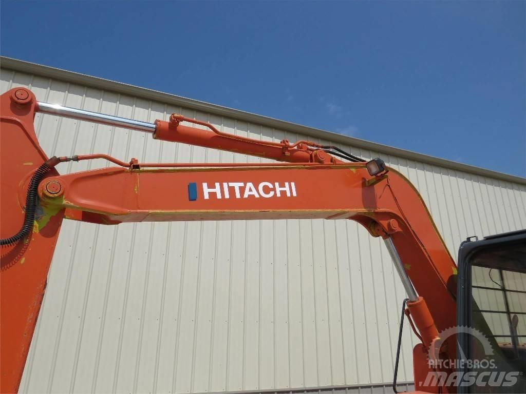 Hitachi EX 60 小型挖掘机
