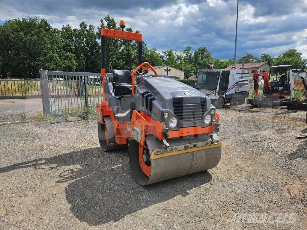 Hamm HD 12 双轮压路机