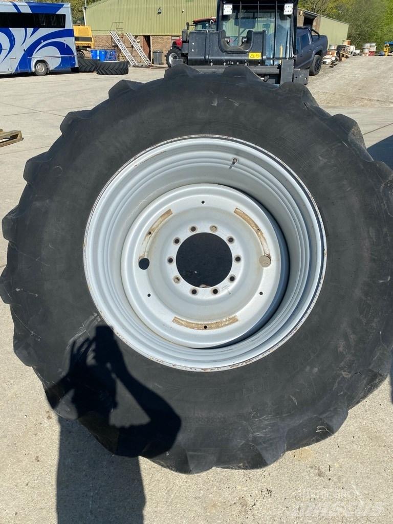 Case IH Puma 轮胎、车轮、轮圈