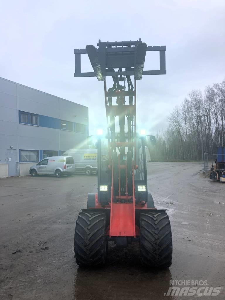 VM Loader 1040LXC 小型装载机