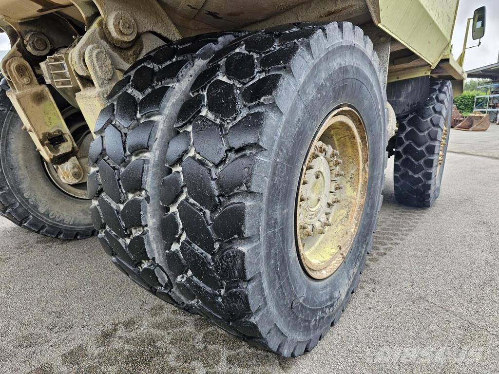 Euclid R35 铰接式自卸车