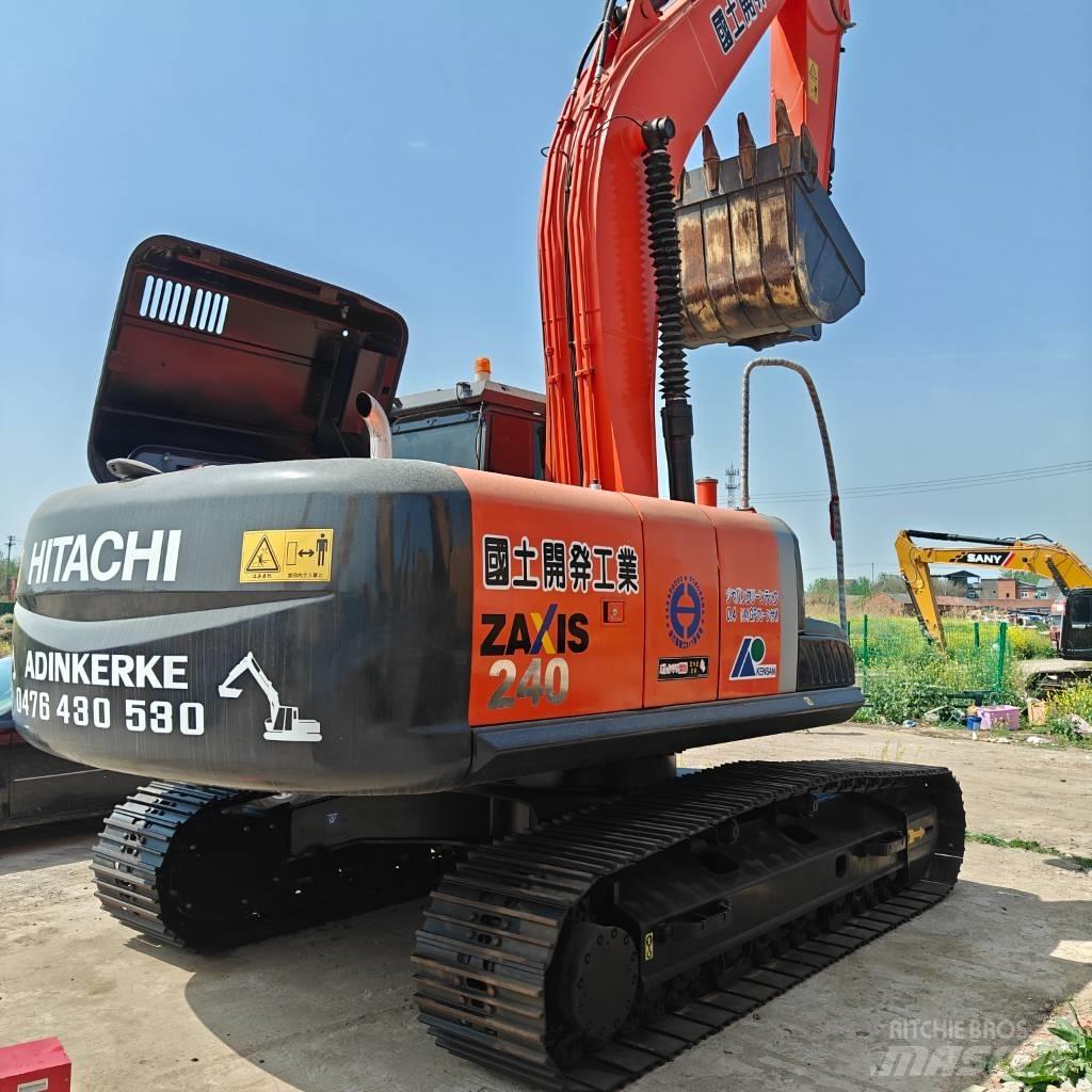 Hitachi 240LC-3 履带挖掘机