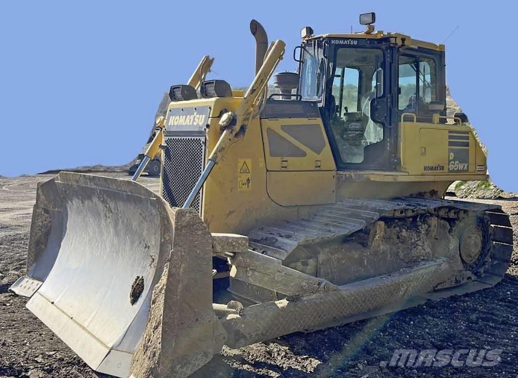 Komatsu D 65 WX-17 履带式推土机