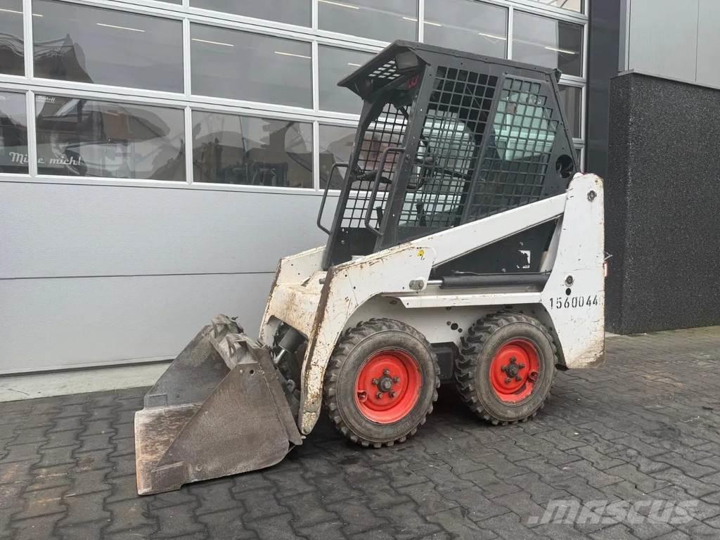 Bobcat S70 滑移装载机