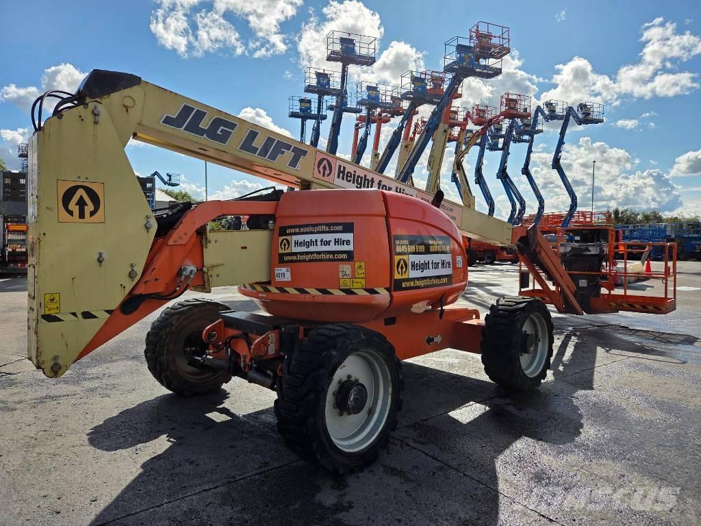 JLG 600 AJ 曲臂高空工作平台