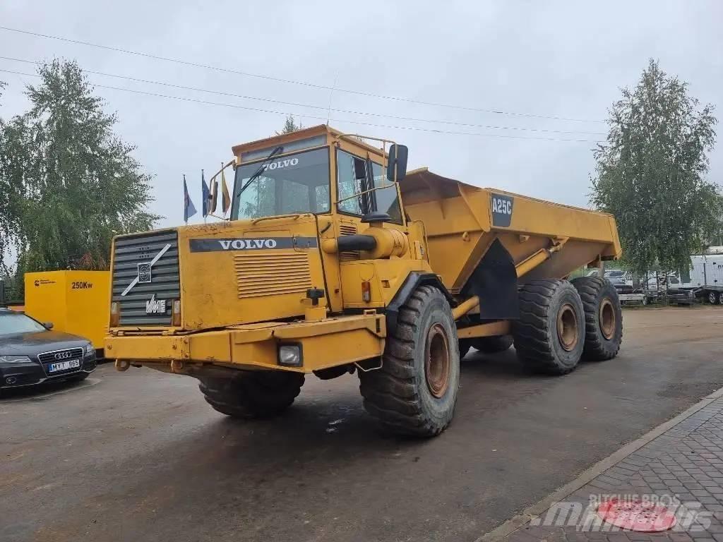 Volvo A 25 C 6X6 铰接式自卸车