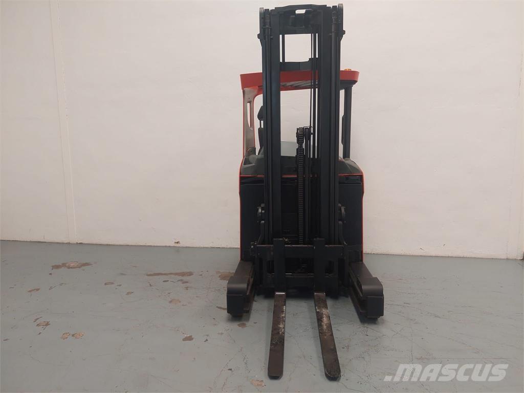 BT RRE 140 H 前移式叉车