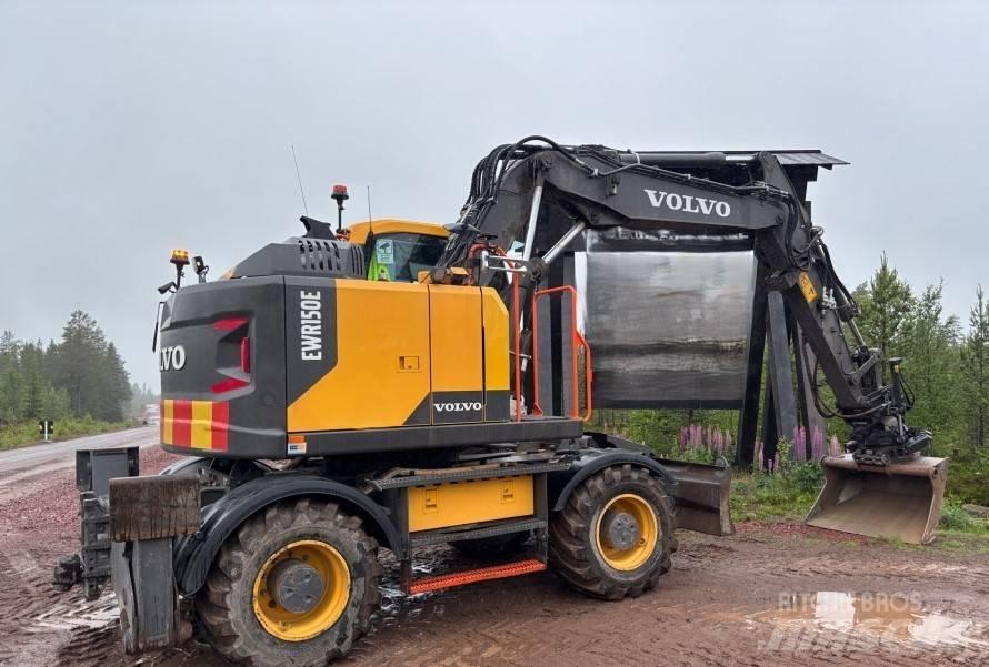Volvo EWR 150 E 轮式挖掘机