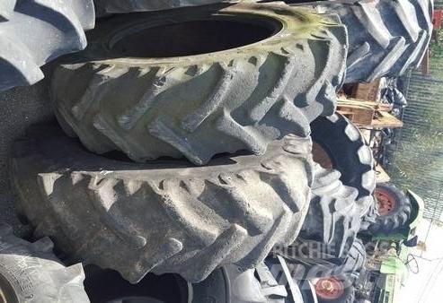  Pneus 12.4R24 轮胎、车轮、轮圈