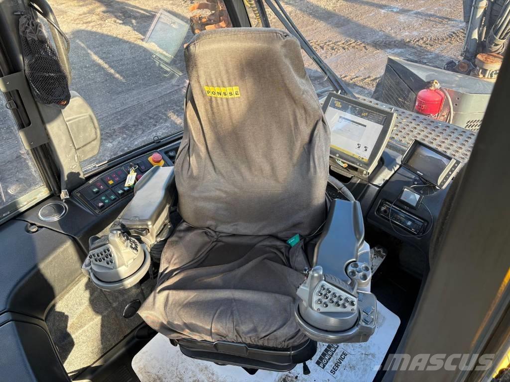 Ponsse Ergo 8W 收割机