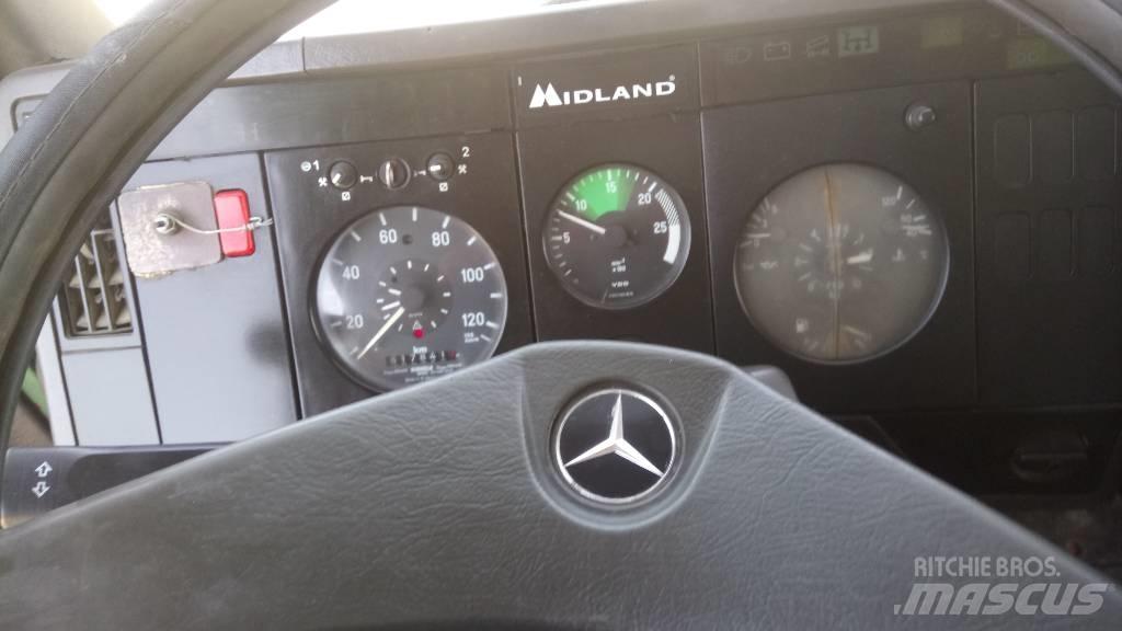 Mercedes-Benz 3535 自卸式货车