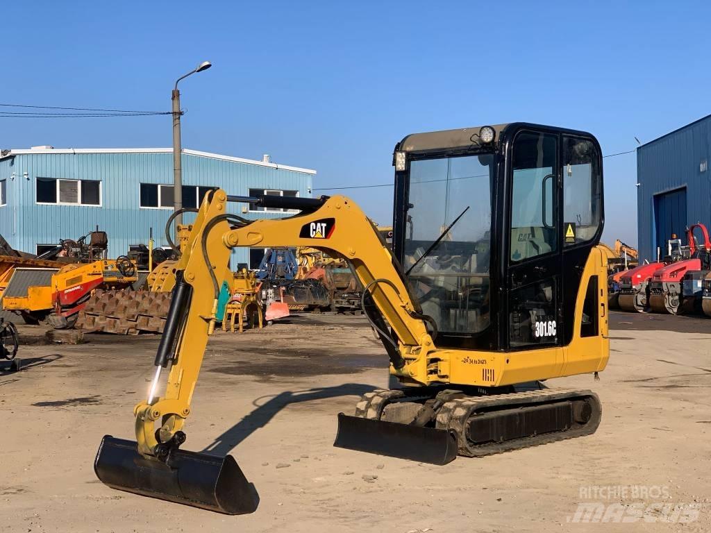 CAT 301.6C 小型挖掘机
