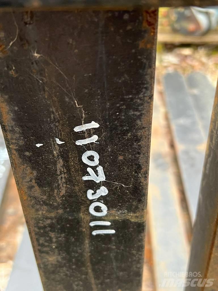 JCB Forks Pin & Cone 其他装载挖掘装置和配件