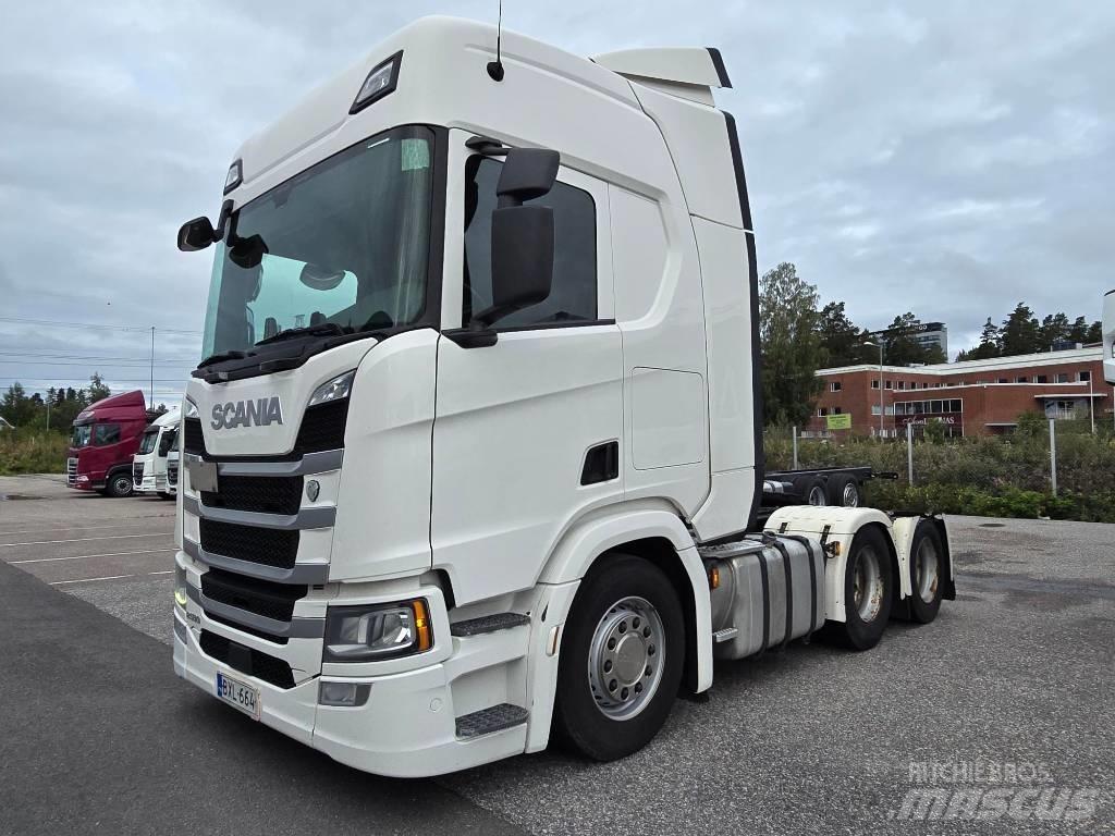 Scania R 500 6x2 牵引车