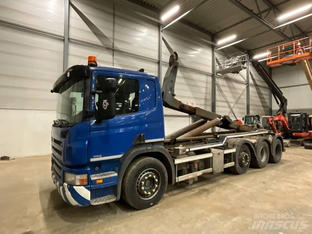 Scania P 360 工程吊钩车