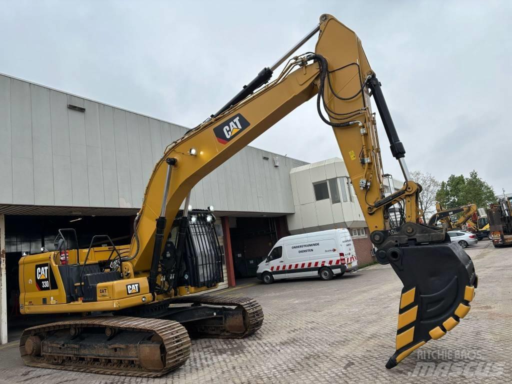 CAT 330 履带挖掘机