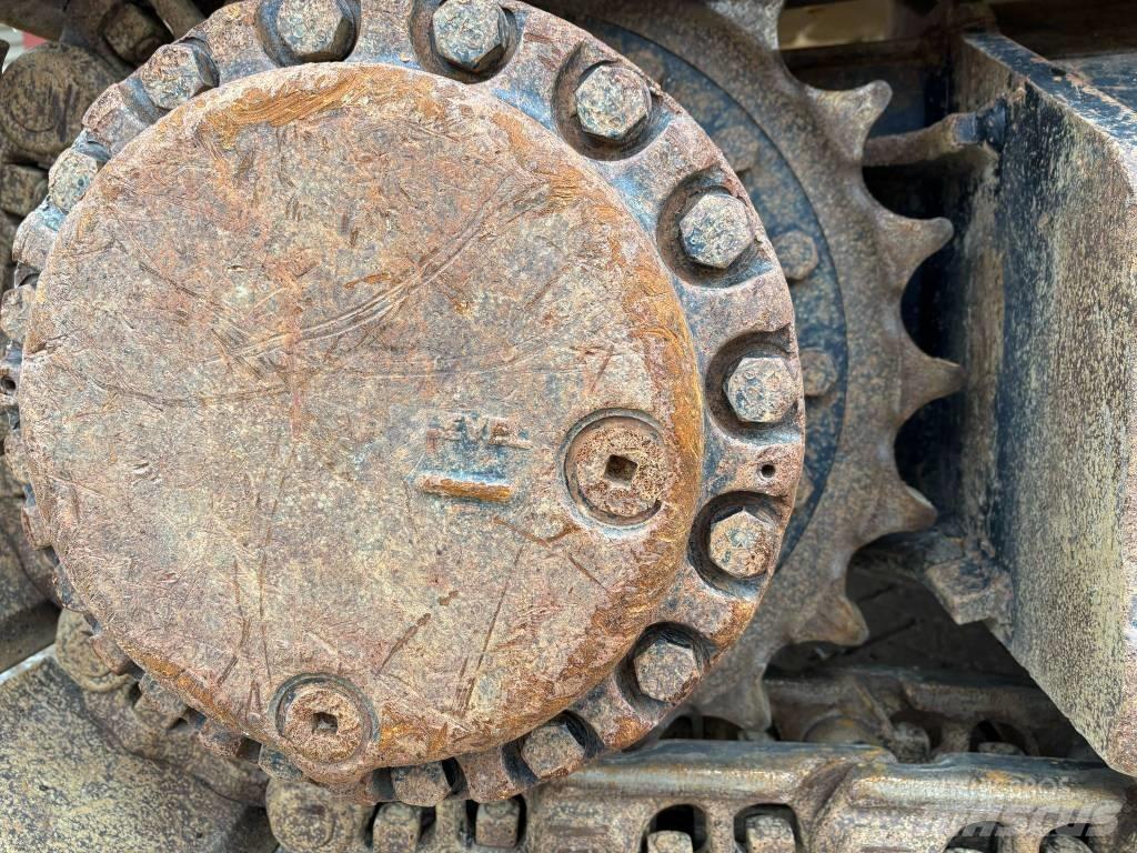 CAT 330 履带挖掘机