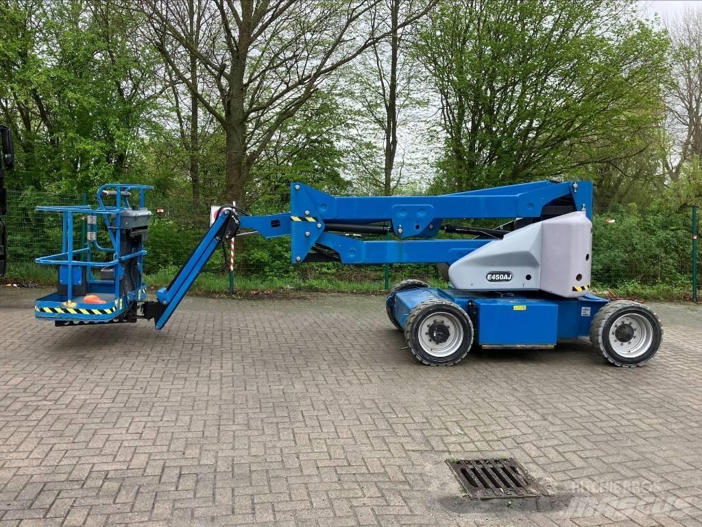 JLG E 450 AJ 曲臂高空工作平台