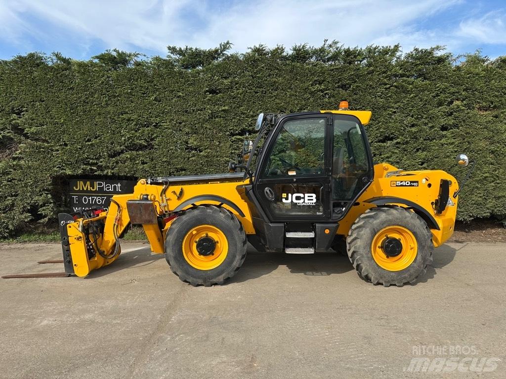 JCB 540-140 伸缩臂叉装车|叉装车