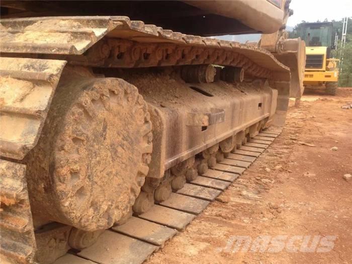 CAT 320 B 履带挖掘机