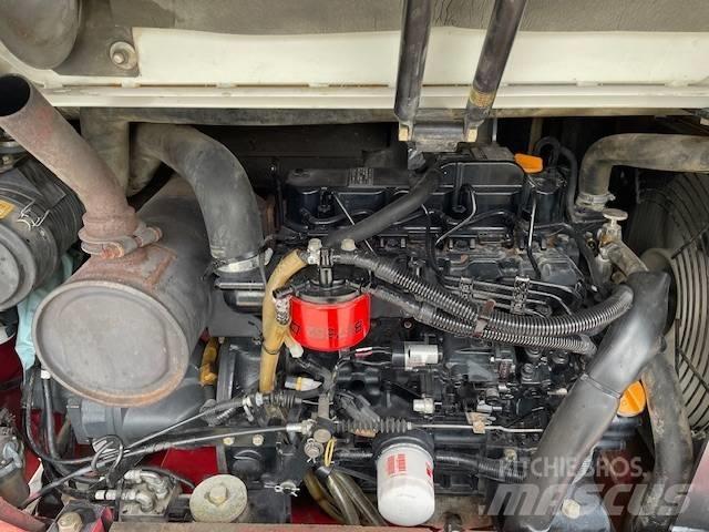 Takeuchi TB 250 小型挖掘机