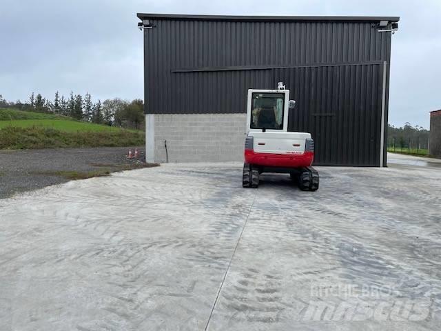 Takeuchi TB 250 小型挖掘机