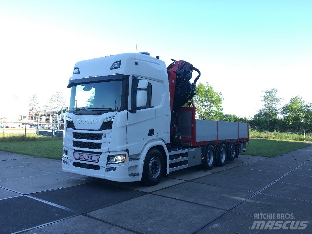 Scania R 560 起重车
