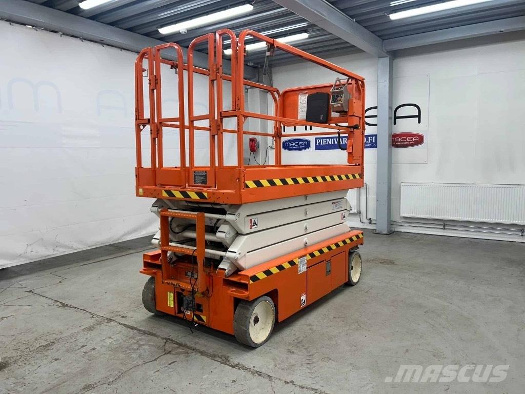 Snorkel S 4726 E 剪叉式升降机