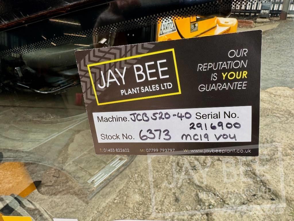 JCB 520-40 伸缩臂叉装车|叉装车