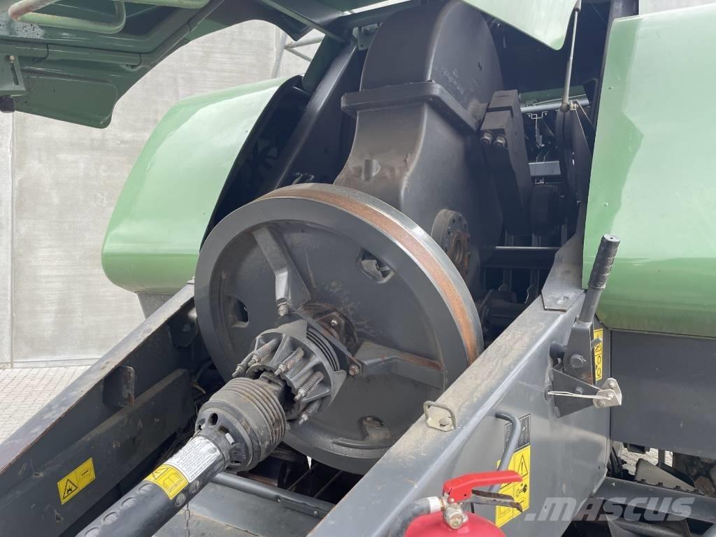 Fendt 12130 N 方捆打捆机