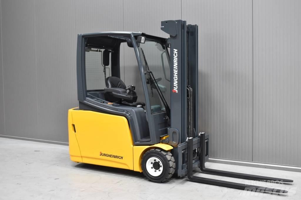 Jungheinrich EFG 220 电动叉车